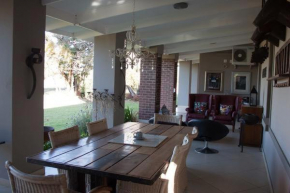 466 Vaal de Grace, Parys